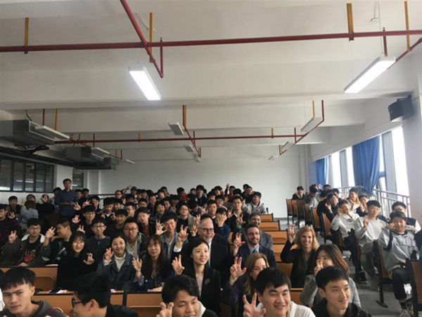 1570523583275274.png 4.png